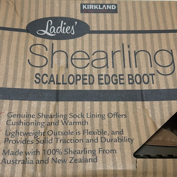 Kirkland Signature Ladies boots genuine suede shearling lightweight size 8 NIB - Picture 7 of 9